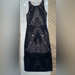 Black patterned midi dress xs